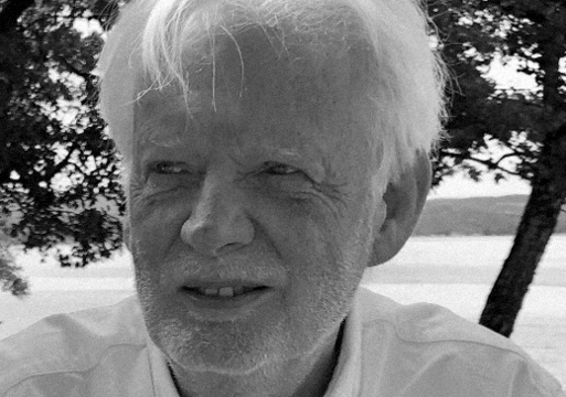 Svart hvitt portrett foto av Richard Engelbrektson.