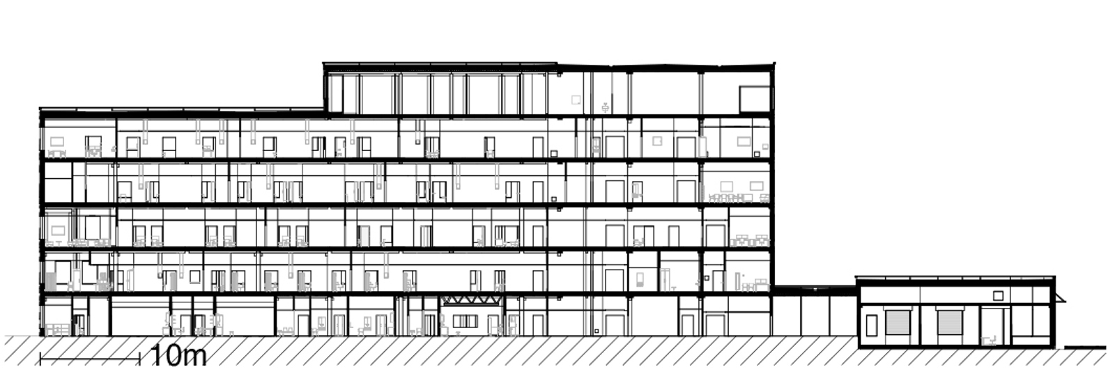 Snitt gjennom sykehus. Arkitekt tegning.
