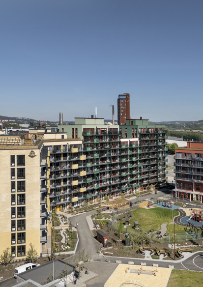 Oversiktsfoto av Ulvenkroken, boligblokker med park mellom. 