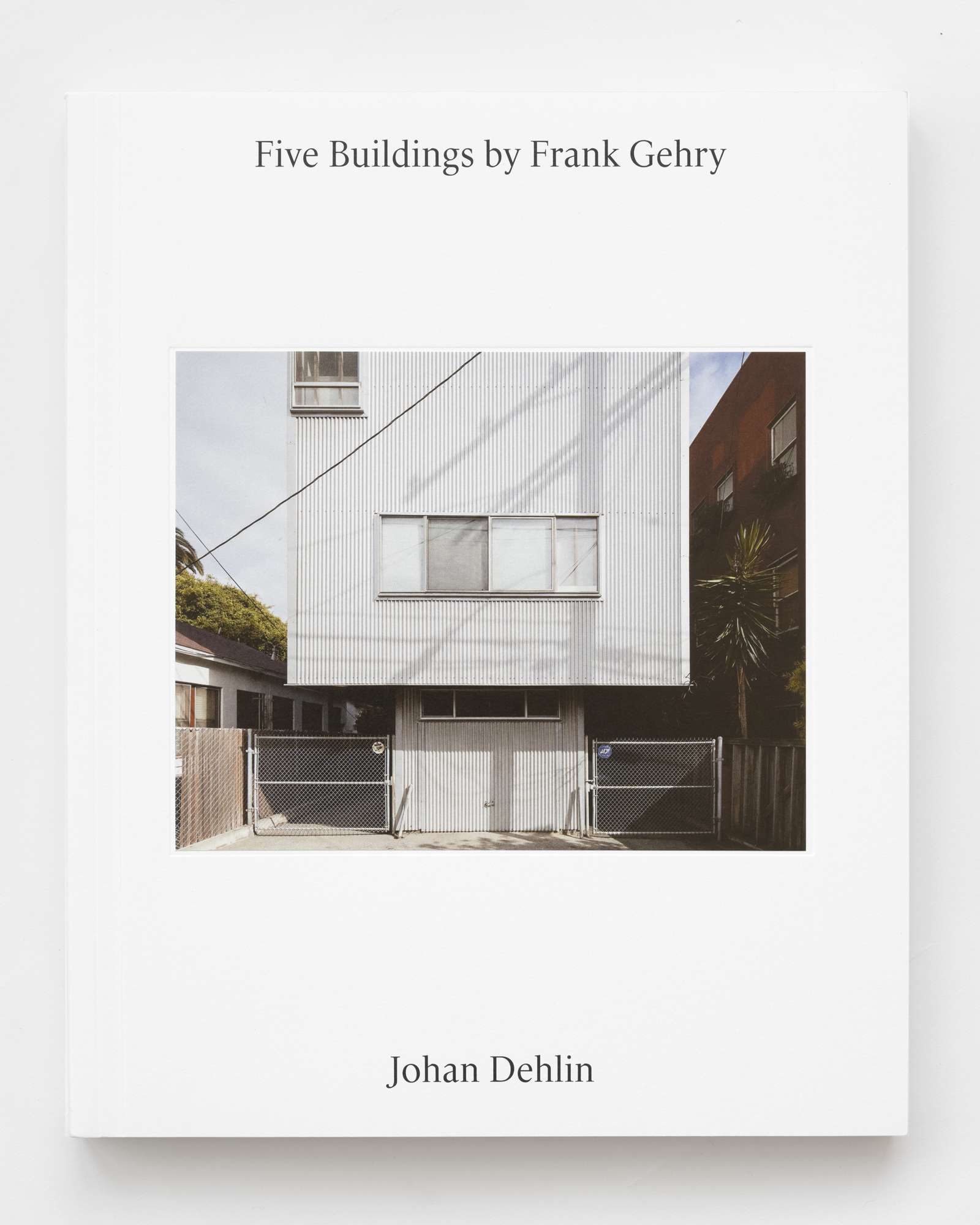 Bokomslag for boken Five Buildings By Frank Gehry  