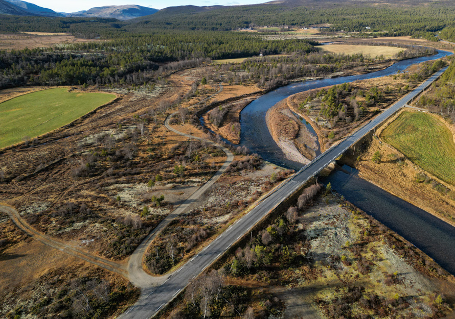 Flyfoto av Grimsa bru i Rondane.