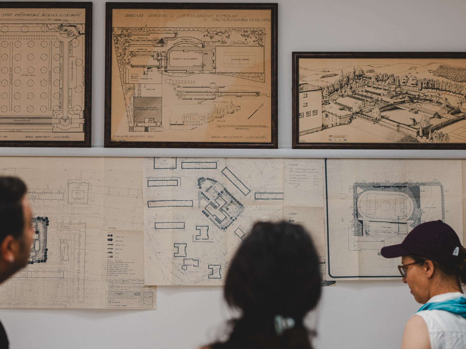 Utstilling Av Skatter Fra Arkivet