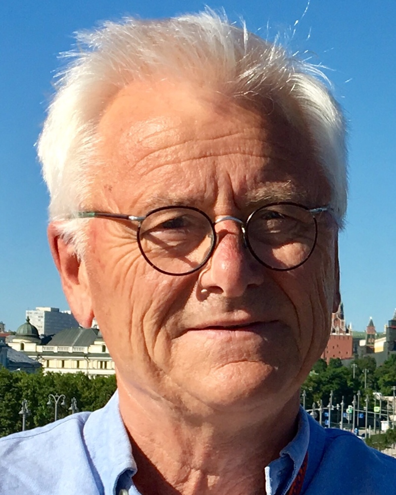 Arkitekt Ketil Moe har gitt ut flere bøker om den norske boligen, og mener en normendring i praksis betyr at boligkjøperne får mindre for pengene.