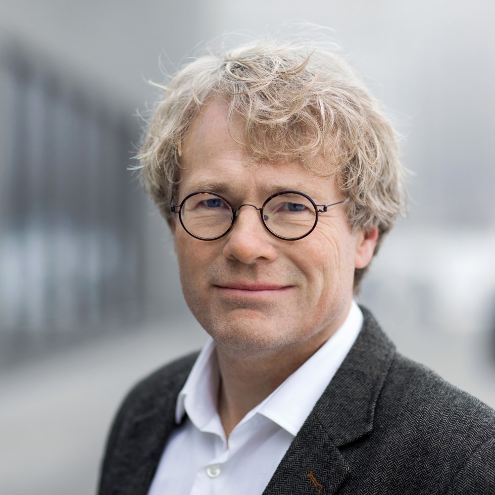 Portrettfoto av Steinar Skjerdingstad, leder av Arkitektbedriftene.