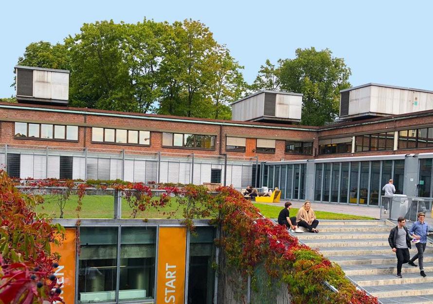 Foto av eksteriøret på AHO.