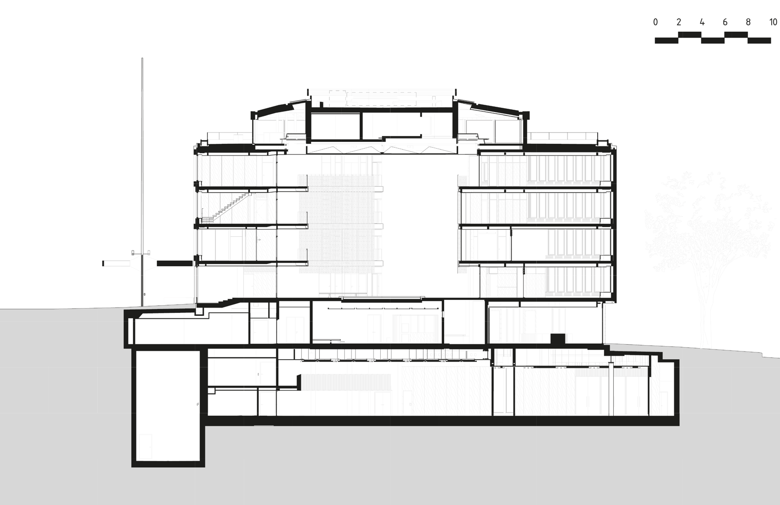 Arkitekt tegning av snitt gjennom kontor bygg med stort atriumsrom i midten. 